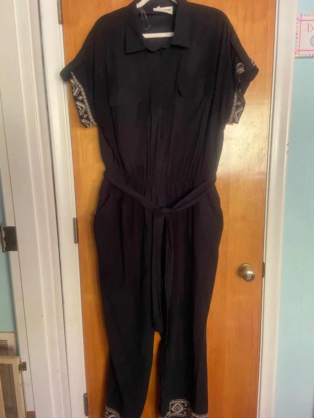 🐦⬛Savanna Jane Black Short-Sleeve Button-Front Jumpsuit with Embroidered Trim - Picture 1 of 5